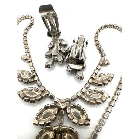 Vintage Black & Clear Rhinestone Bib Necklace Set Clip-On Earrings 1950s Glam - Picture 6 of 12